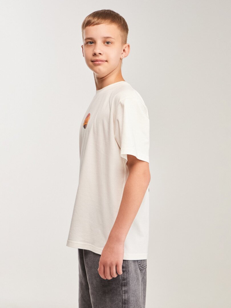 Футболка з принтом для хлопчика LAWA P-BB02349 140 см Молочний shop (2000999633096)  Фото №1