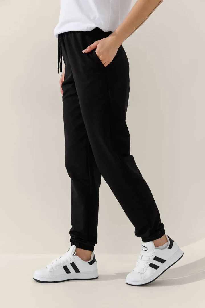 Спортивні штани джогери жіночі LAWA WBC02463 M Чорний shop (2000990984630)  Фото №0