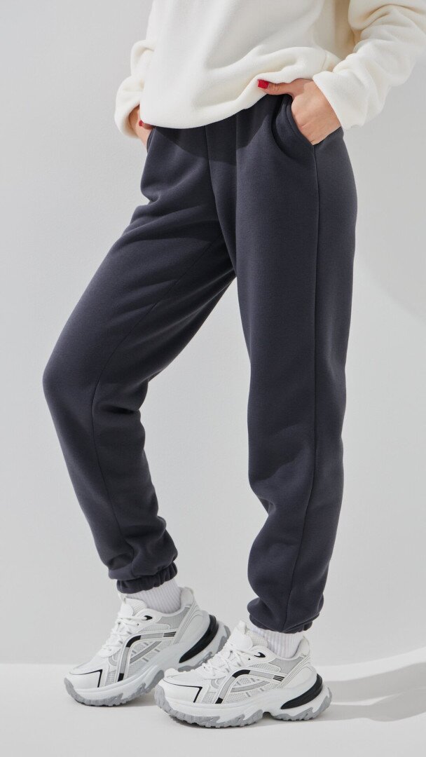 Спортивні штани джогери однотонні жіночі LAWA WBC02438 XS Графітовий shop (2000990850225)  Фото №3