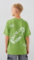 Футболка з принтом Reality для хлопчика LAWA P-BB02315 134 см Оливковий shop (2000999200007)  Фото №2