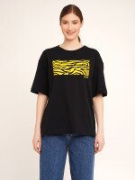 Футболка з принтом жіноча LAWA P-WB02341 S Чорний shop (2000990467331)  Фото №0