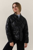 Куртка для дівчинки LAWA GBC02333 164 см Чорний shop (2888000000200)