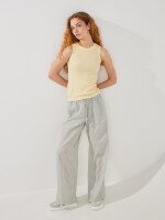 Майка однотонна жіноча LAWA WBC02305 XS Масляний shop (2000999610141)  Фото №0