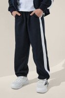 Спортивні штани прямі для хлопчика LAWA K-BTC02301 134 см Темно-синій shop (2000999141331)