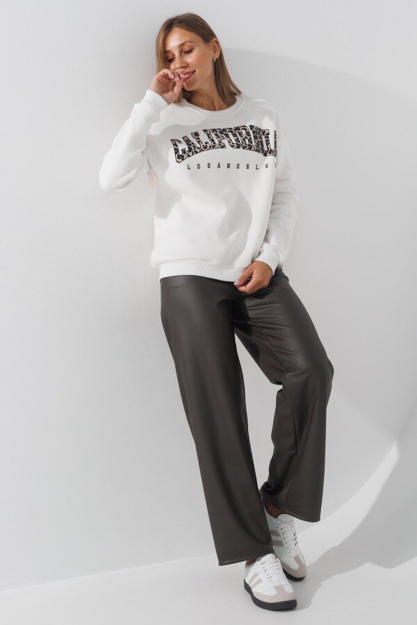 Cвітшот з принтом жіночий LAWA P-WB02373 M Молочний shop (2000990791672)  Фото №2