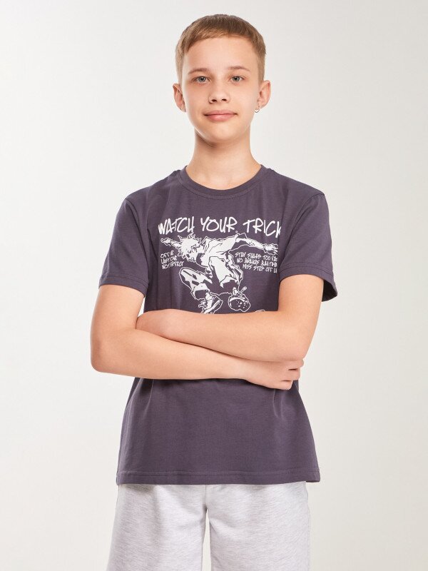 Футболка з принтом для хлопчика LAWA P-BB02345 146 см Графітовий shop (2000999633294)  Фото №1