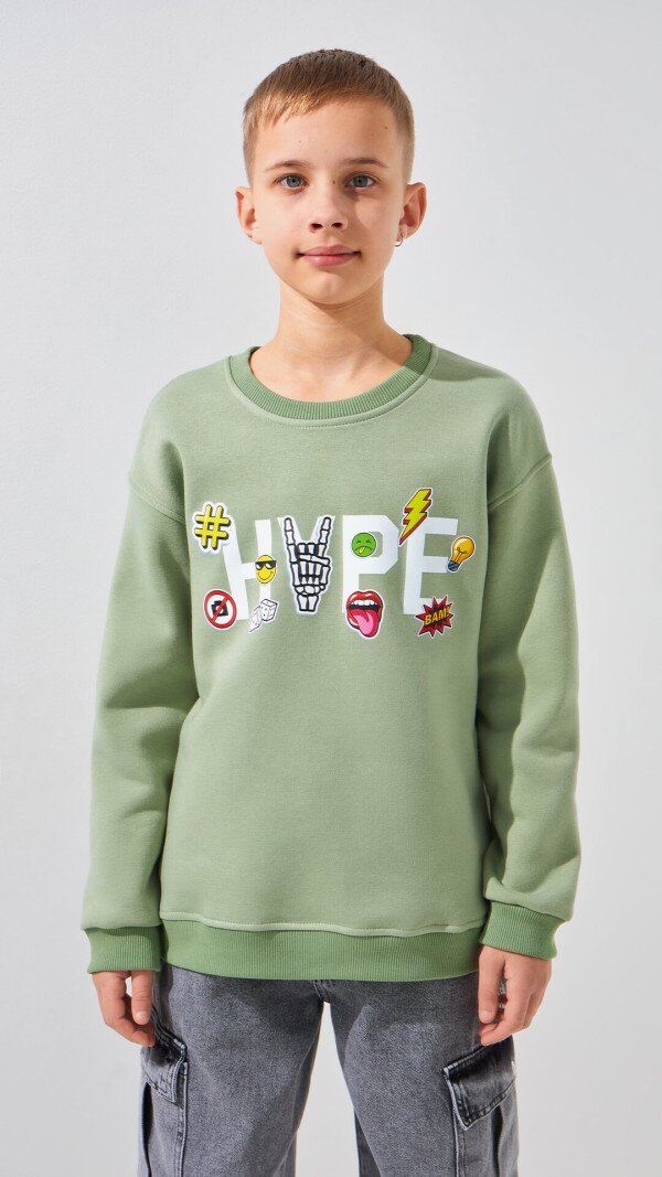 Світшот з принтом для хлопчика LAWA P-BB02332 134 см Оливковий shop (2888000025944)  Фото №1