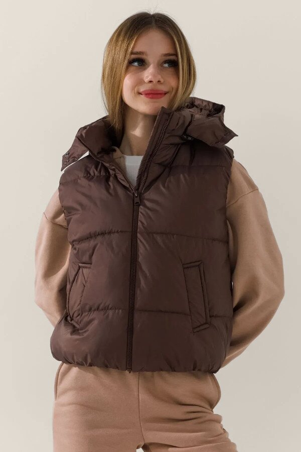 Жилет утеплений для дівчинки LAWA GBC02332 122 см Шоколад shop (2000991035638)  Фото №0